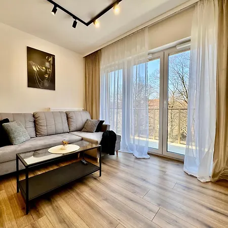 Silesia Prime Belg Przemyslowa Studio, Wi-fi, Garage Apartmán