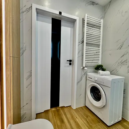 Silesia Prime Belg Przemyslowa Studio, Wi-fi, Garage Apartmán